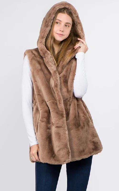 Best necklaces and pendants with cubic zirconia for a budget-friendly dazzling effect-Faux Fur Hooded Vest in Tan