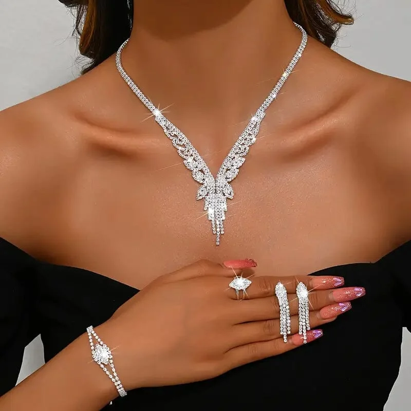 Stunning necklaces and pendants with ruby and diamond combinations for a luxurious effect-Women's Fashion Elegant Jewelry Set